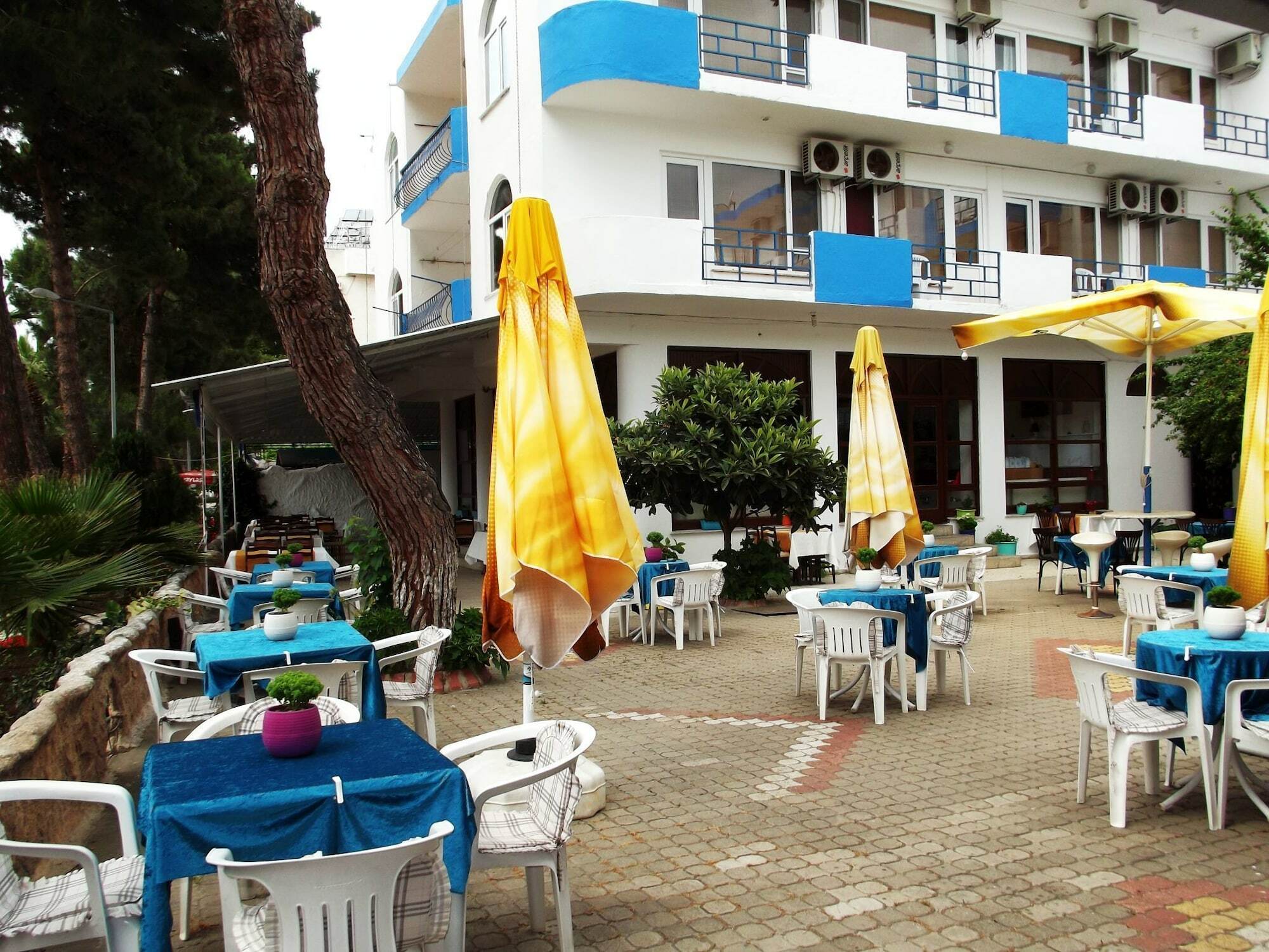 Belgin Otel Erdek Esterno foto